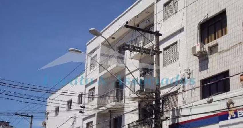 Sala Comercial, 80 metros quadrados com 4 ambientes 1 banheiro social. ótima Localização no Boqueirão. agende uma visita sem compromisso.