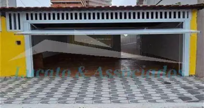 Casa para venda na vila caiçara em praia grande sp 03 dormitórios sendo 02 suítes, sala, cozinha americana, banheiro social, 02 vagas de garagem
