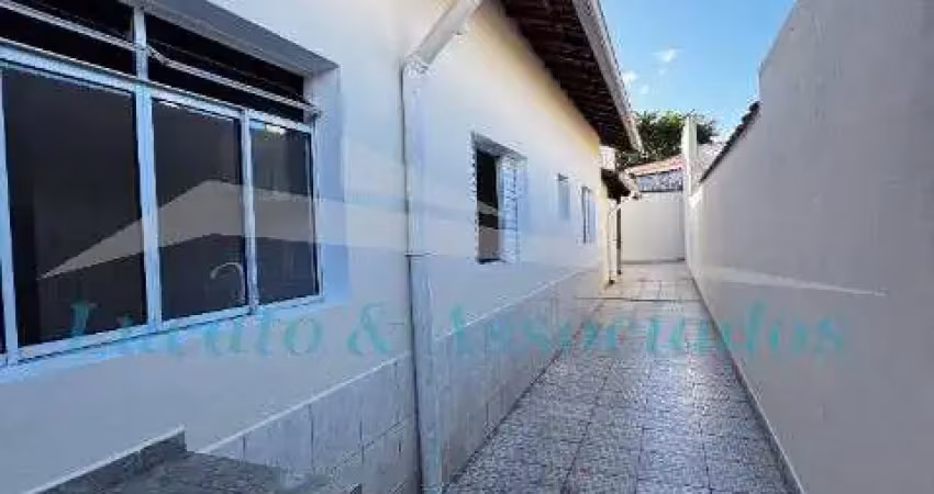 Imperdível oportunidade: casa à venda na guilhermina, praia grande-sp, 2 quartos, 1 suíte, 1 sala, 3 banheiros, 2 vagas, 120m².