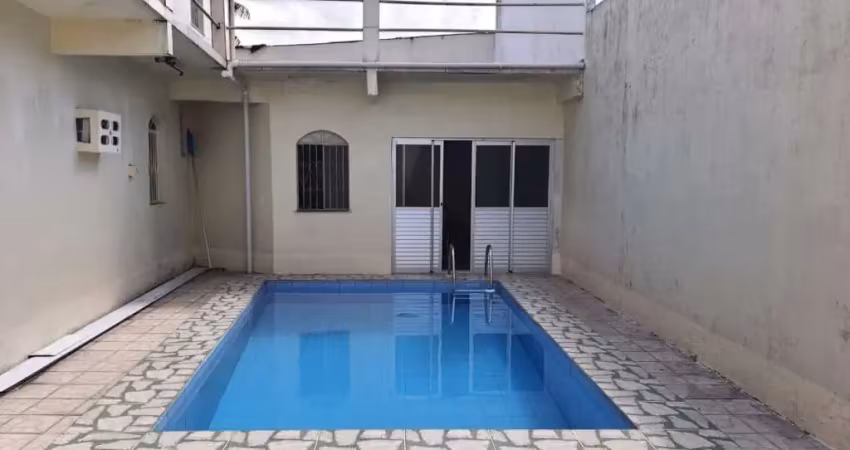 Casa em condomínio fechado com 4 quartos à venda no Flores, Manaus 