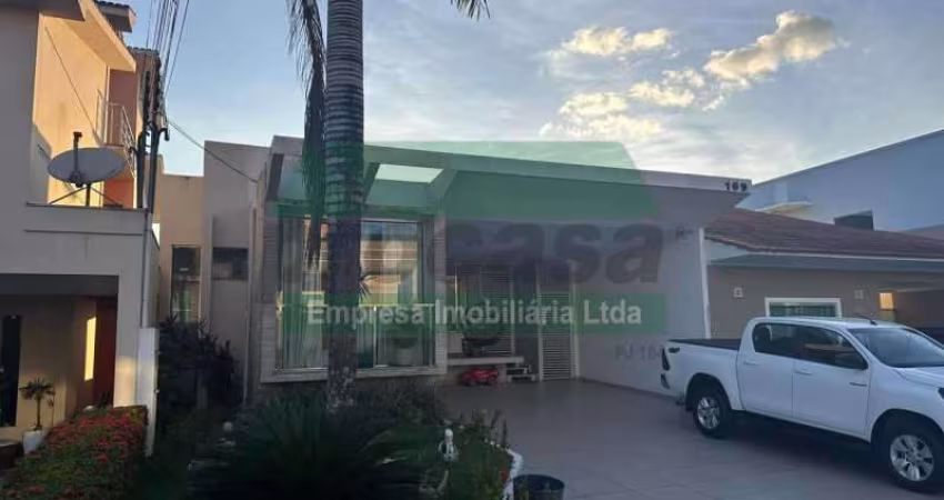 Casa em condomínio fechado com 3 quartos à venda no Tarumã, Manaus 