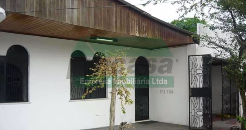 Casa com 4 quartos para alugar no Alvorada, Manaus 