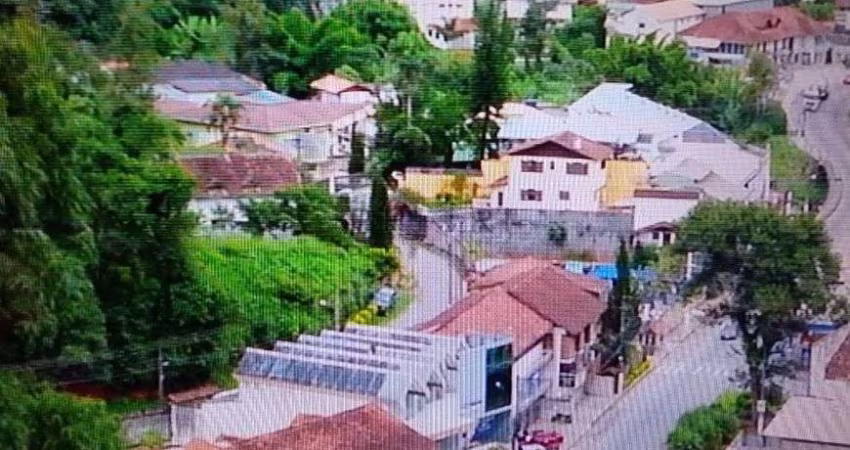 Lote/Terreno em Ponte da Saudade - Nova Friburgo - RJ