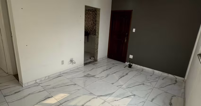 Apartamento 02 quartos em Cascadura- RJ