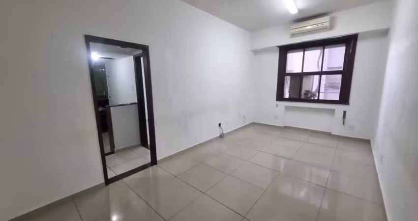 Sala comercial para alugar na Avenida Treze de Maio, 23, Centro, Rio de Janeiro