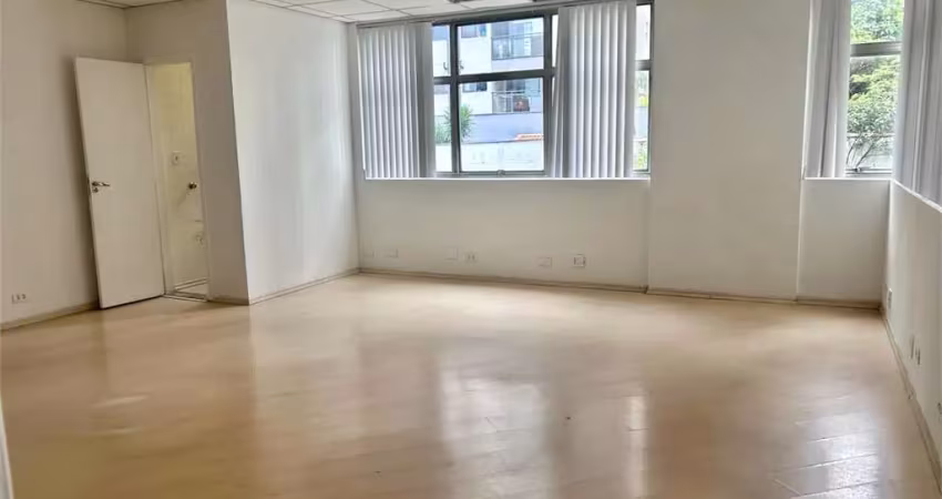 Sala comercial para alugar na Rua Padre Chico, Perdizes, São Paulo