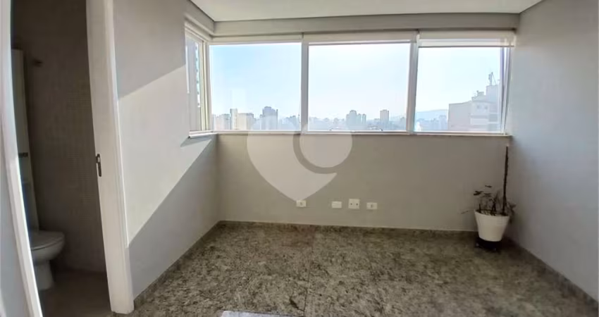 Salas para locação em Água Fria - SP