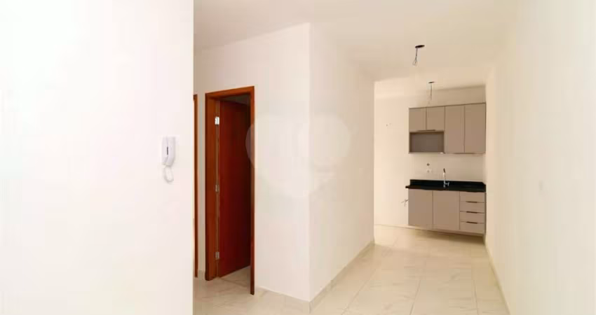 Apartamento com 2 quartos para locação em Vila Mazzei - SP
