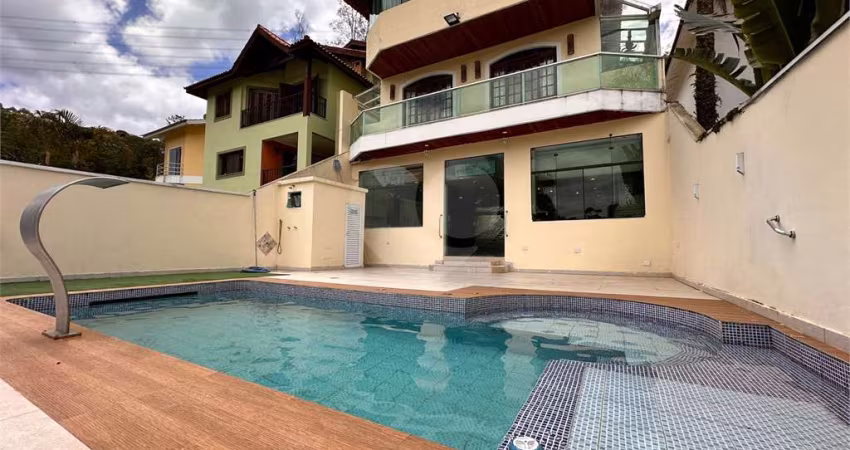 Condomínio com 5 quartos à venda em Jardim Itatinga - SP