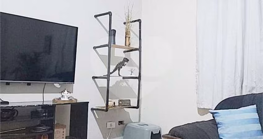 Casa térrea com 2 quartos à venda em Jardim São João (zona Norte) - SP