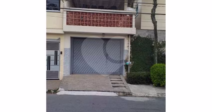 Casa com 2 quartos para locação em Tremembé - SP