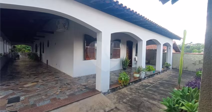 Casa térrea com 3 quartos à venda ou para locação em Vila Maria - SP