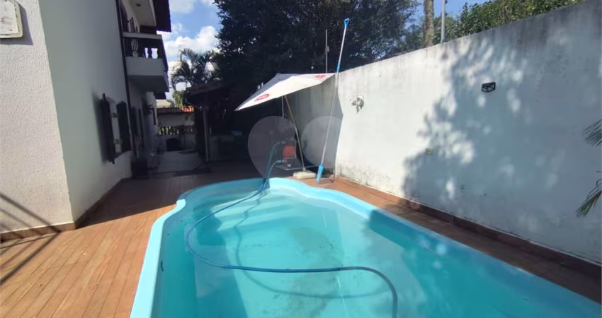 Sobrado com 3 quartos à venda em Tremembé - SP