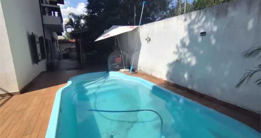 Casa com 3 quartos à venda na Rosalvo Ribeiro, Tremembé, São Paulo