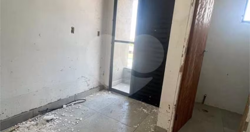 Condomínio com 2 quartos à venda em Vila Constança - SP