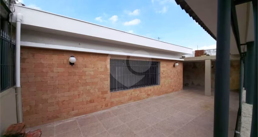 Casa térrea com 3 quartos à venda em Tremembé - SP