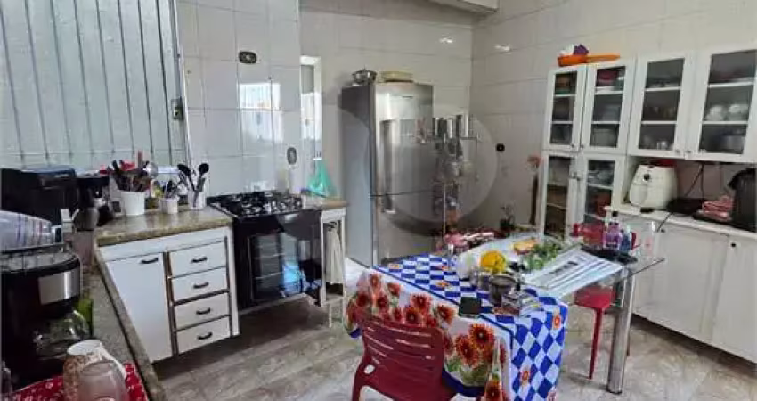 Casa com 5 quartos à venda na Antônio Correia, Vila Bonilha, São Paulo