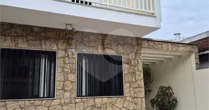 Casa com 3 quartos à venda na Helvídio Gouveia, Água Fria, São Paulo