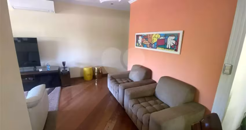 Apartamento com 3 quartos à venda na Rua Voluntários da Pátria, Santana, São Paulo