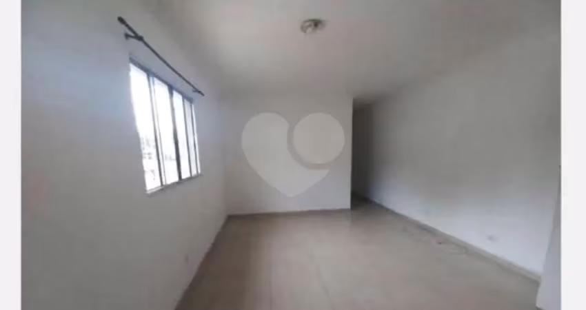 Casa com 2 quartos para locação em parque casa de pedra - sp