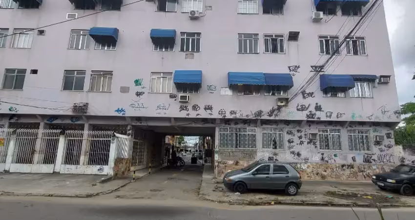 Apartamento com 3 quartos para alugar na Rua Carlos Xavier, 342, Oswaldo Cruz, Rio de Janeiro