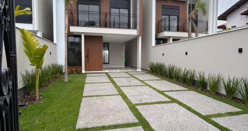 Casa com 3 quartos à venda na Rua Helio Rebelo, 2, Universitário, Tijucas