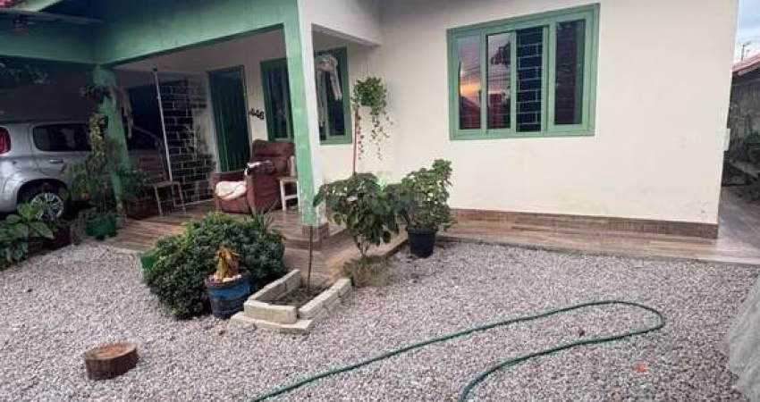 Casa com 2 quartos à venda na Avenida B Filho, 7555, Centro, Tijucas