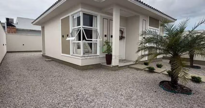Casa com 2 quartos à venda na Loteamento Bosque da Mata, 983, Bosque da Mata, Tijucas