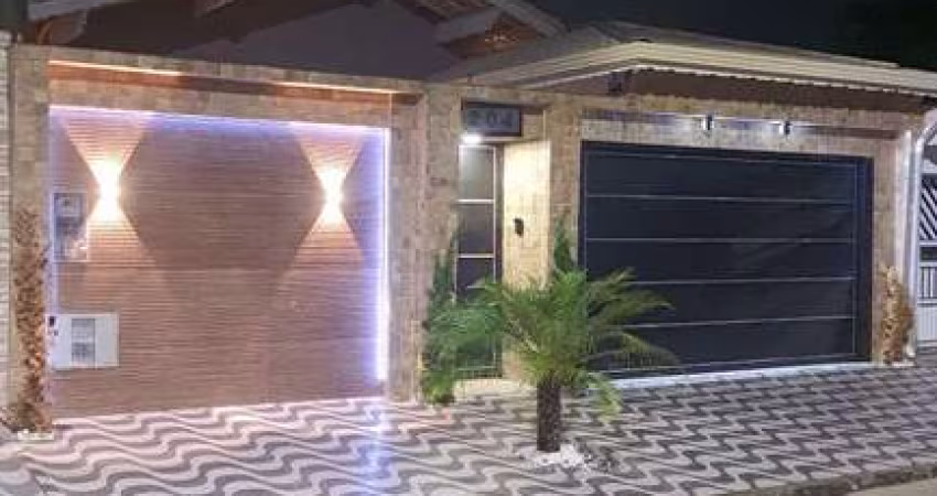 Casa à Venda em Praia Grande, 4 suítes, Vilamar - R$1.739 mi