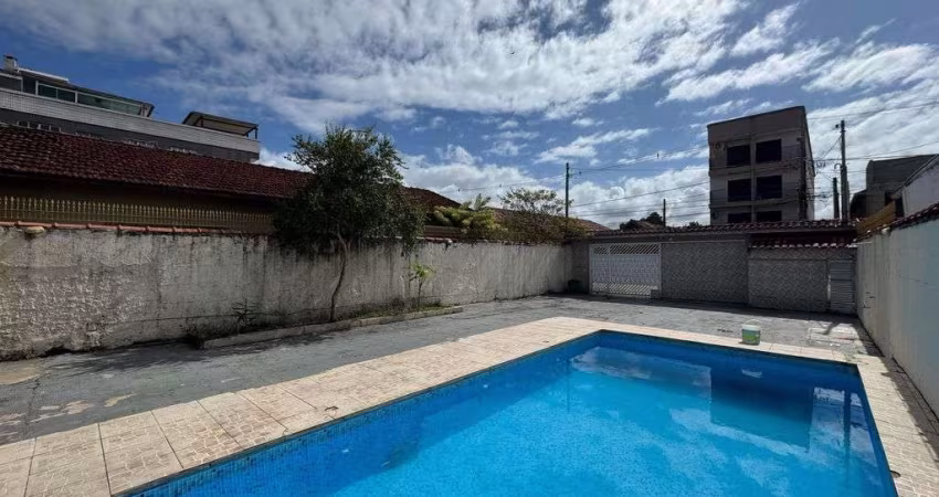 Casa à venda em Praia Grande – Maracanã - R$1.150 mi