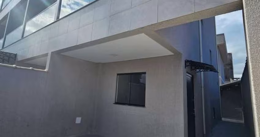 Casa à venda em Praia Grande – Maracanã - R$570 mil