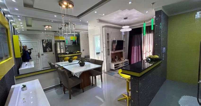 Apartamento à Venda em Praia Grande, 2 dormitório, Ocian - R$ 495 mil