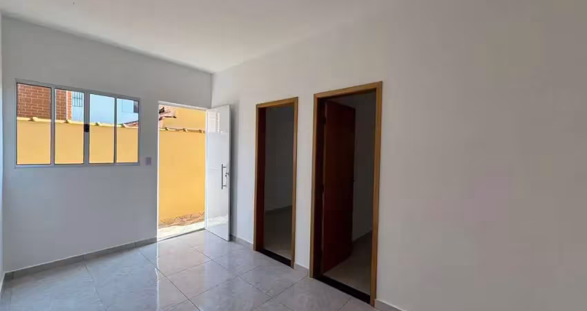 Casa em condomínio fechado com 2 quartos à venda no Jardim Melvi, Praia Grande 