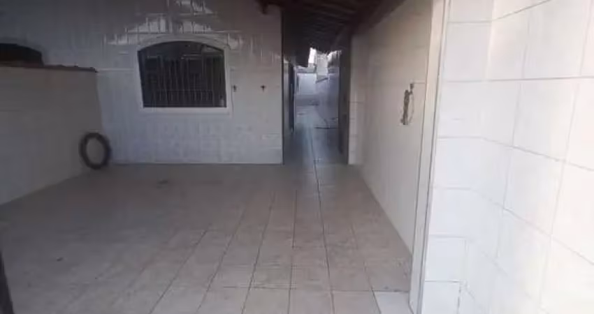 Casa geminada à venda em praia grande – maracanã - r$450 mil