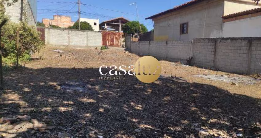 Lote localizado no bairro Brasília/Sarzedo