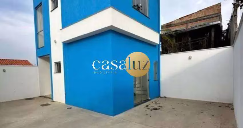 Casa localizada no bairro Santo Antônio/ Sarzedo