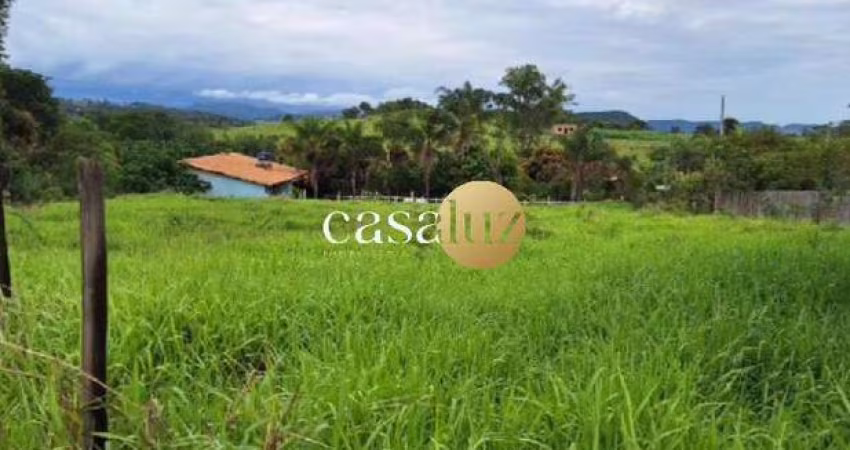 Terreno localizado no povoado Eixo Quebrado/ Brumadinho