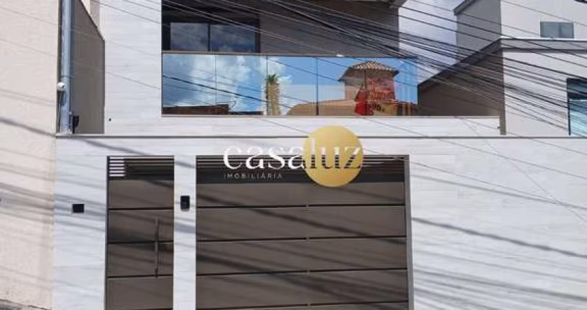 Casa duplex de alto padrão localizada no bairro Europa /Contagem