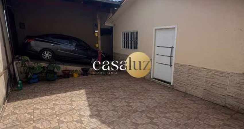 Casa localizada no bairro Santa Rosa /Sarzedo