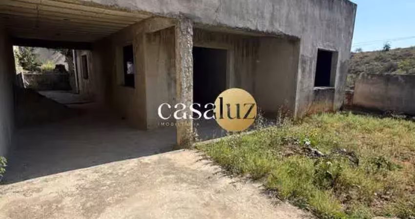 Casa em fase de acabamento localizada no bairro brasília /sarzedo