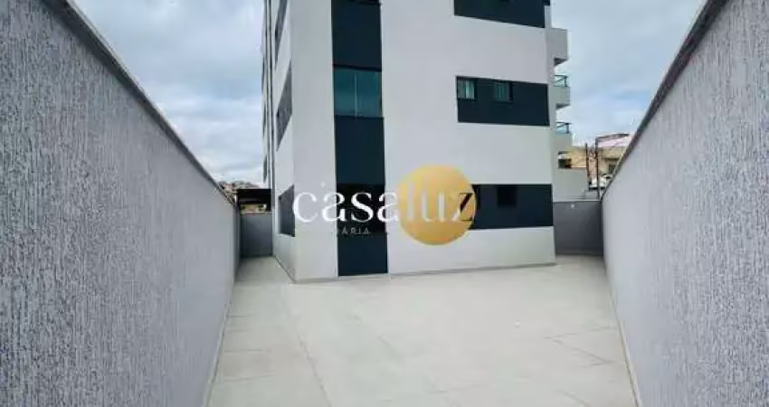 Área privativa localizada no bairro palmeiras /ibirité