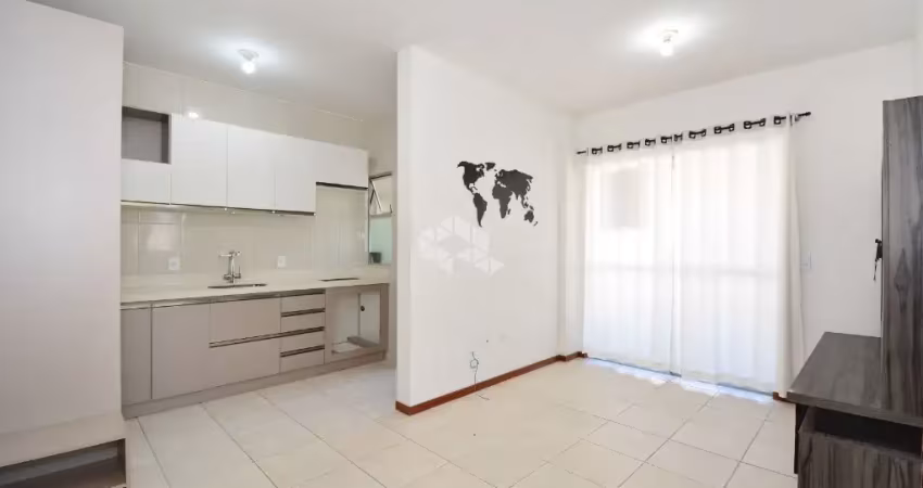 Apartamento 2 quartos sendo 1 suite semimobiliado no itacorubi - 02 vagas livres e cobertas