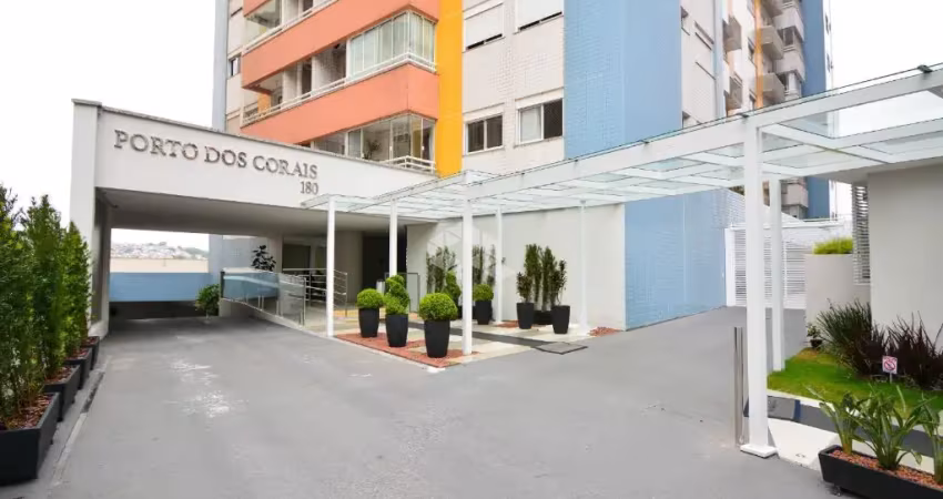 Apartamento semimobiliado com 3 quartos sendo 1 suíte e 1 vaga de garagem no centro florianópolis/sc