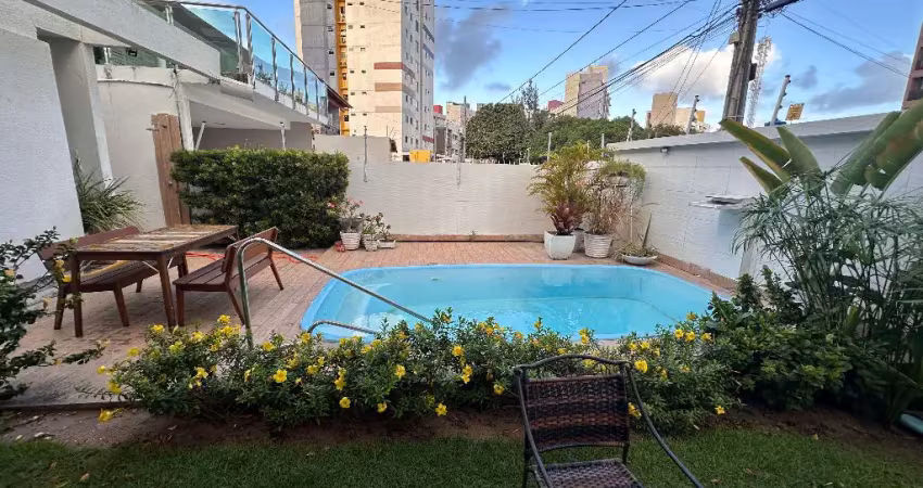 Casa com 3 quartos à venda na Rua Doralice de Almeida Lyra, 81, Jardim Oceania, João Pessoa