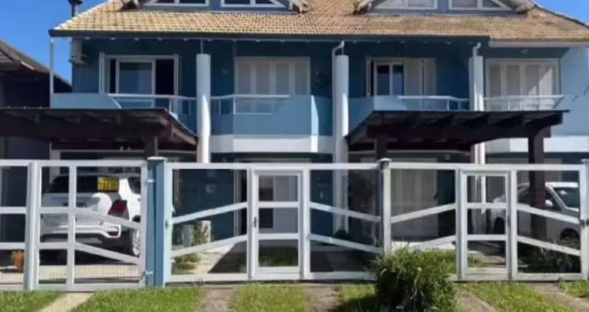 Triplex 03 dormitórios à venda no bairro centro com 75 m² de área privativa - 2 vagas de garagem