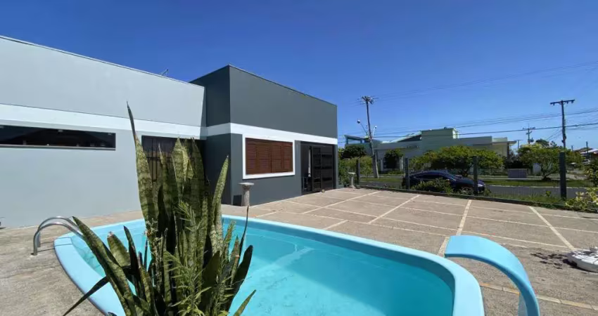 Casa 03 dormitórios com piscina à venda no bairro centro com 184 m² de área privativa