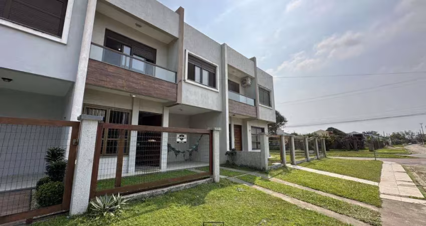 Duplex/geminado 03 dormitórios à venda no bairro centro