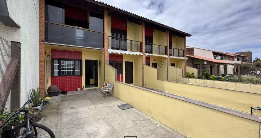 Duplex/geminado 02 dormitórios à venda no bairro centro com 85 m² de área privativa