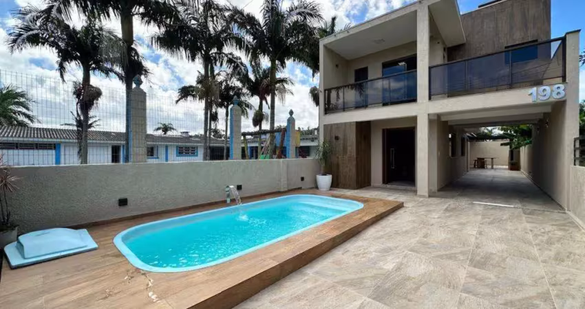 Casa 03 suítes com piscina à venda no bairro centro