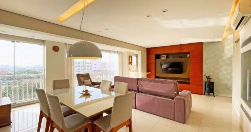 Apartamento com 3 quartos para alugar na Rua Doutor João Satt, 25, Jardim Europa, Porto Alegre